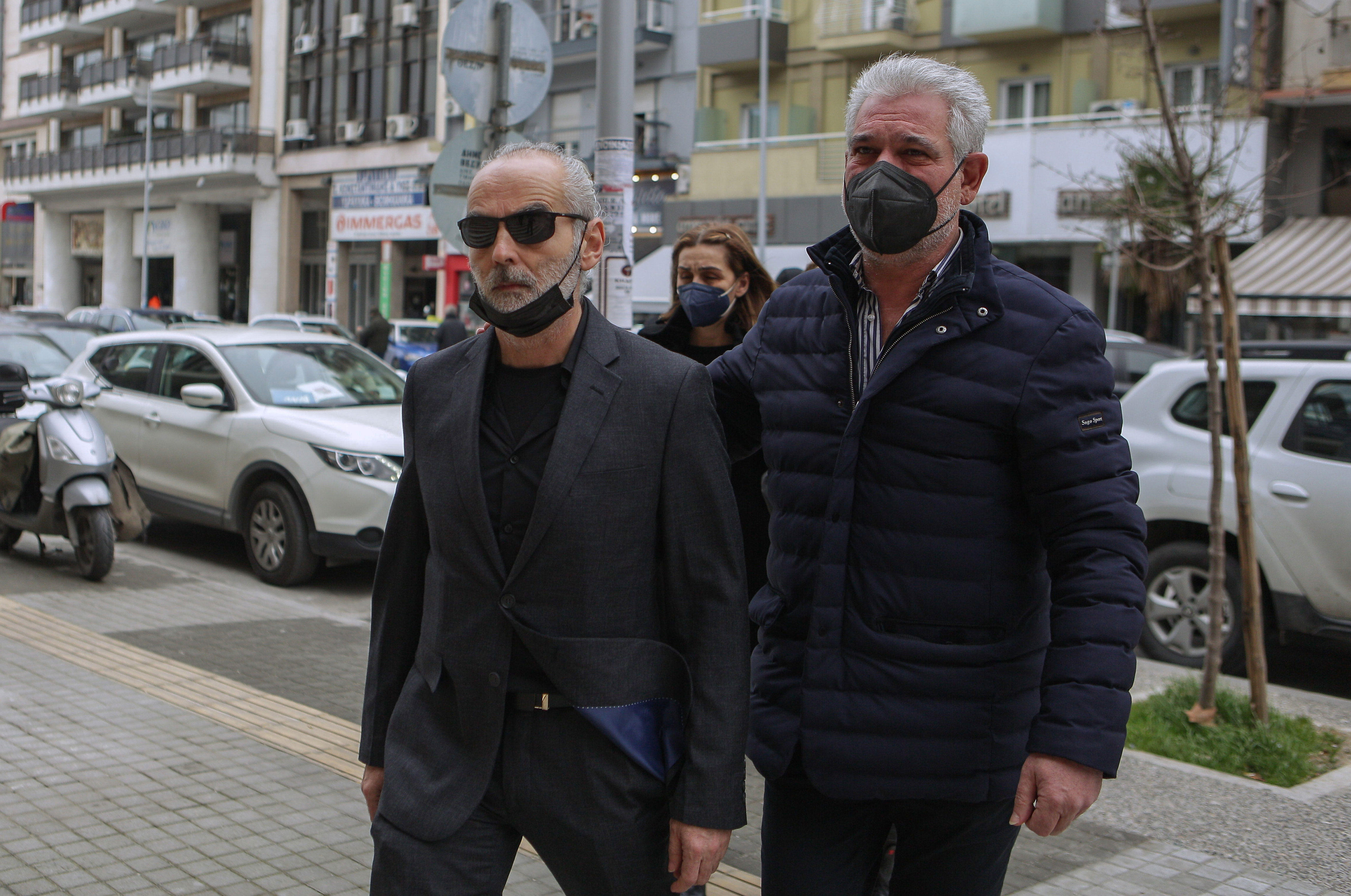 Δολοφονία Άλκη: Στα Δικαστήρια οι γονείς και οι δύο φίλοι του που τραυματίστηκαν στη φονική επίθεση-1