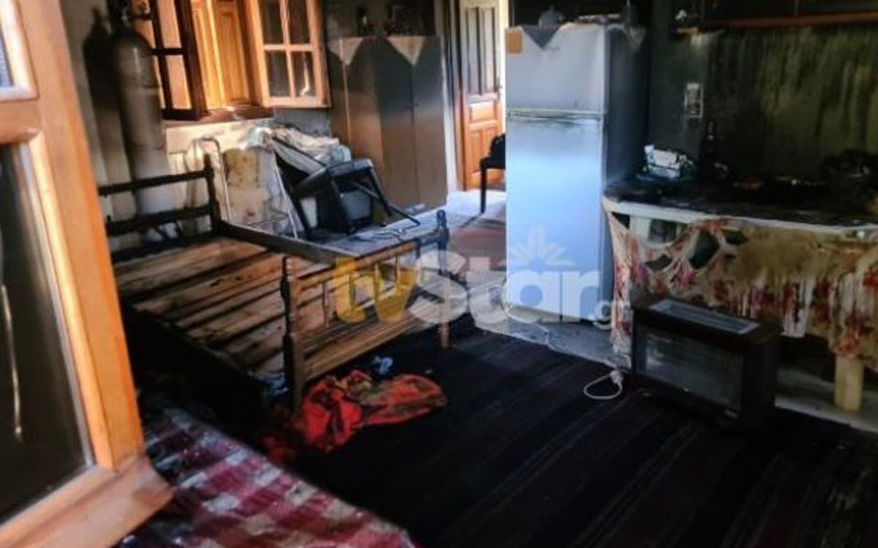 αμφίκλεια-γυναίκα-κάηκε-ζωντανή-μέσα-561737371