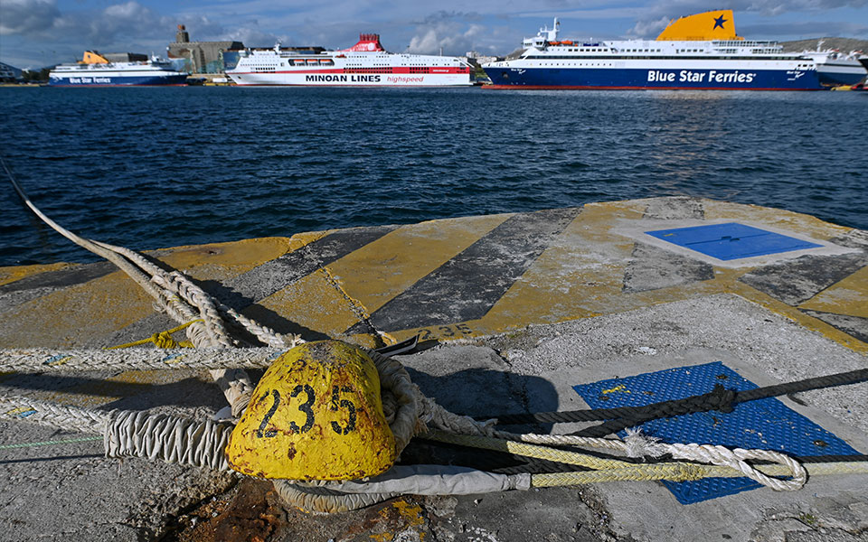 κακοκαιρία-χωρίς-ακτοπλοϊκά-δρομολό-561708421