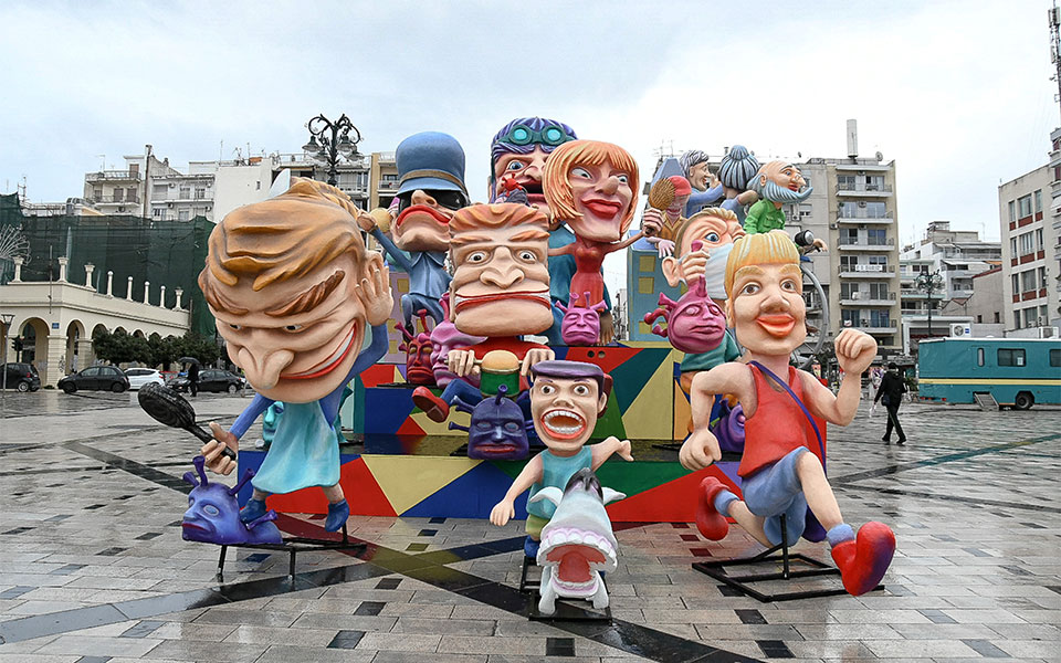 κορωνοϊός-απόκριες-και-γήπεδα-στο-τρ-561710134