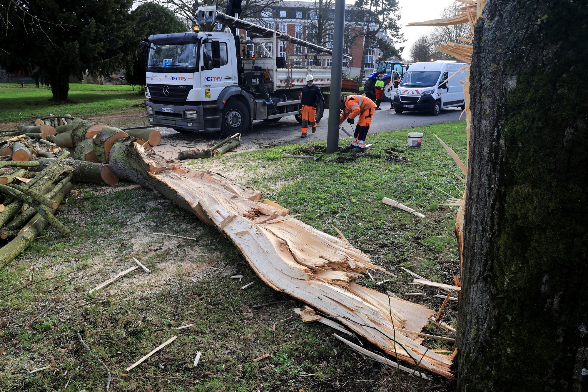 β-ευρώπη-σαρώνει-ο-κυκλώνας-φράνκλιν-561730279