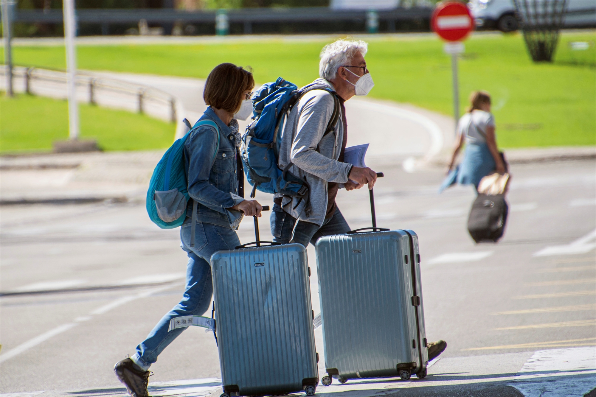 τουρισμός-η-άρση-των-περιορισμών-θα-φέ-561726688