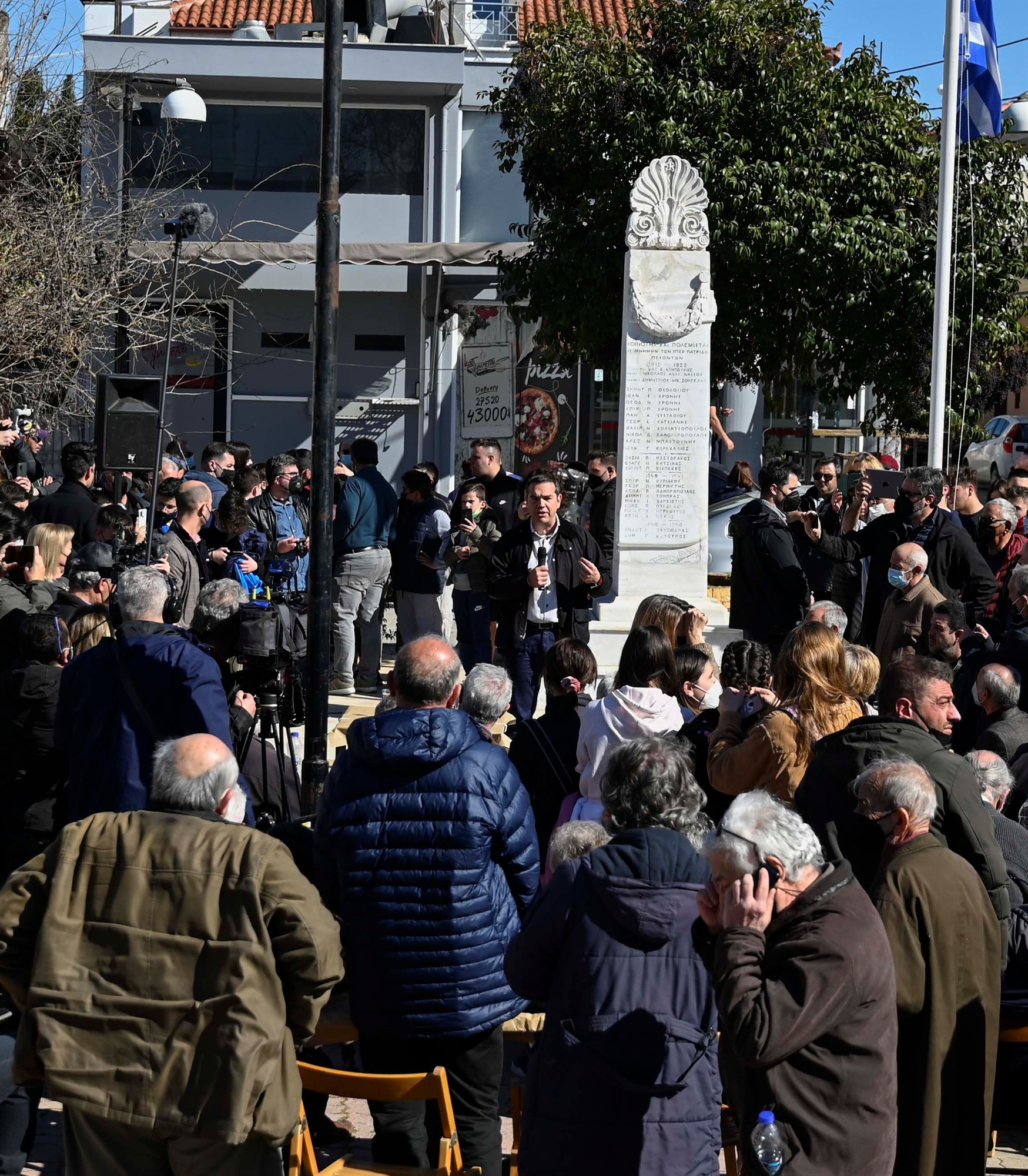 ο-συριζα-εστιάζει-σε-εσωκομματικά-και-561714871
