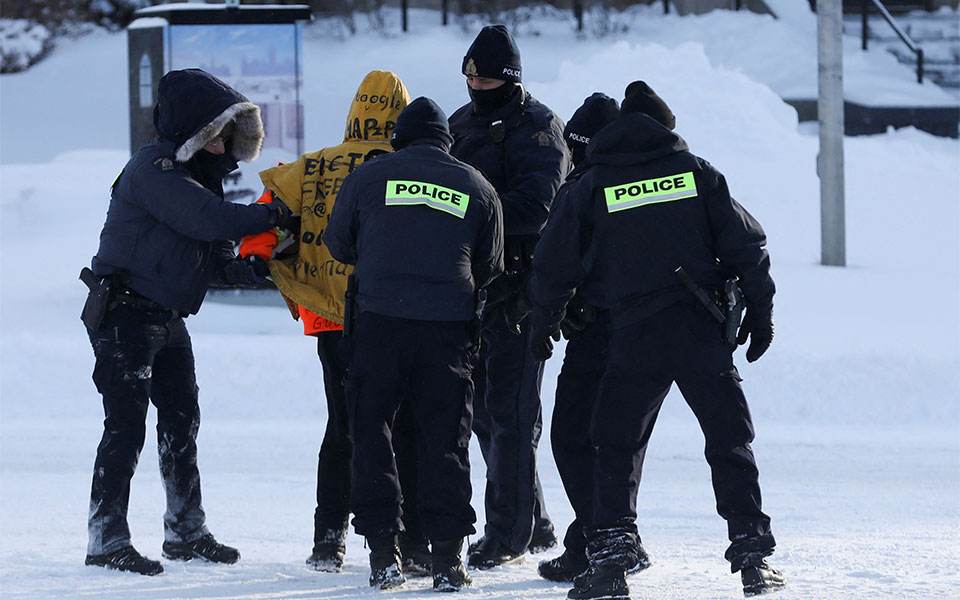 καναδάς-διαμαρτυρίες-σε-συλλήψεις-561725719