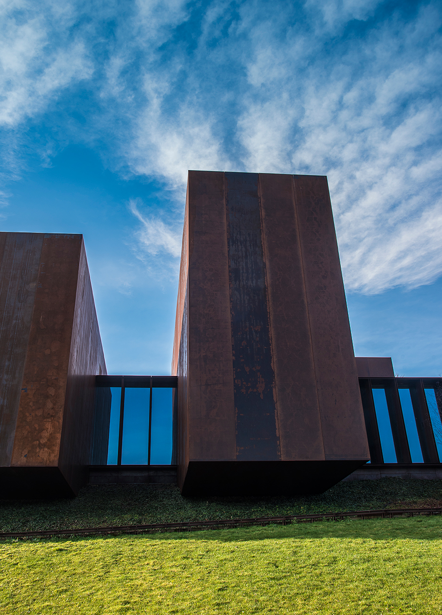 Το Hampton “Hommage à Pierre Soulages” της Baume & Mercier είναι έργο τέχνης-5