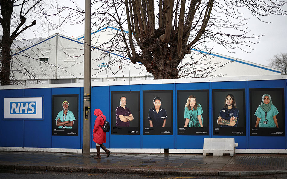 Κορωνοϊός: Το αισιόδοξο και το «μαύρο» σενάριο για την ενδημικότητα και το τέλος της πανδημίας-1