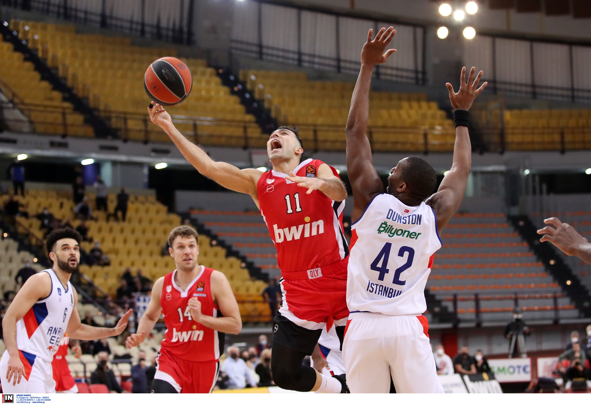 euroleague-ο-σλούκας-κράτησε-όρθιο-τον-ολυμπια-561713347