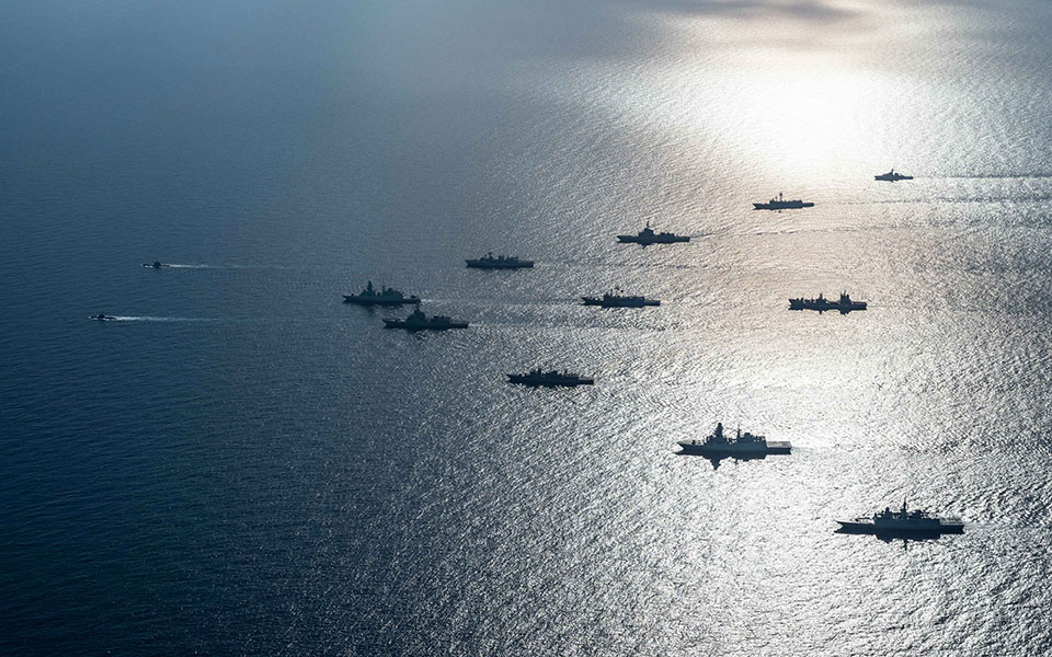 «Dynamic Manta 22»: Εντυπωσιακές εικόνες από τη ναυτική άσκηση του NATO-3