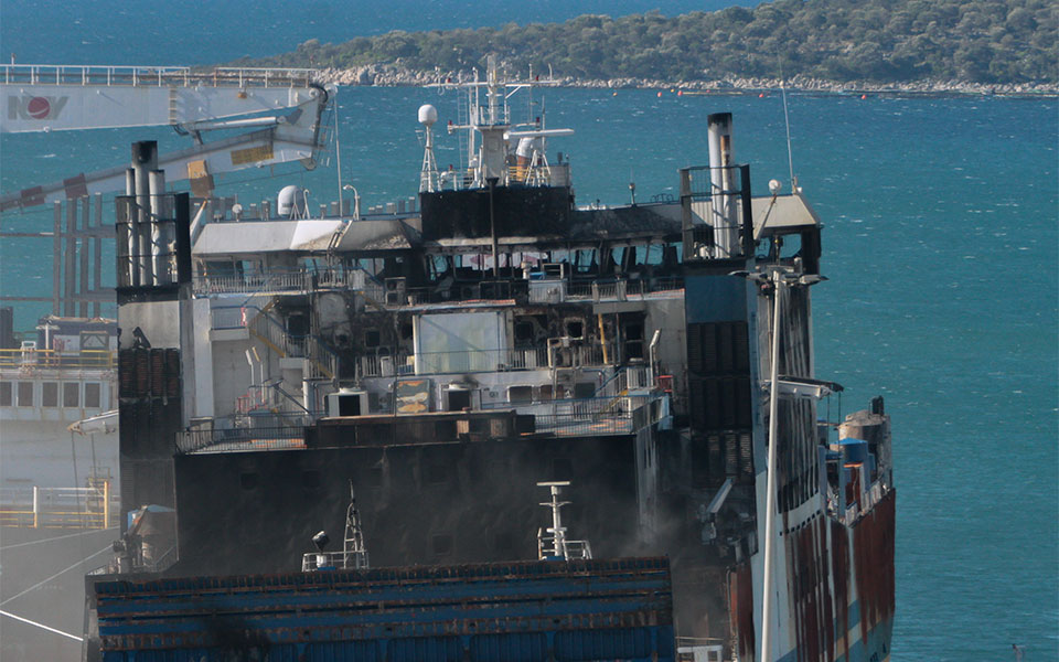 euroferry-olympia-εντοπίστηκε-ακόμη-μία-σορός-σ-561737113