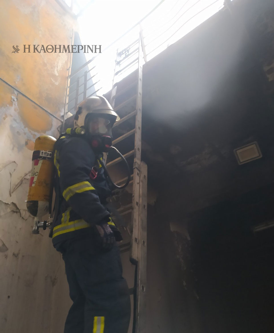 Euroferry Olympia: Φωτογραφίες ντοκουμέντο από το εσωτερικό του πλοίου – Μάχη με τον χρόνο δίνουν οι διασώστες-3