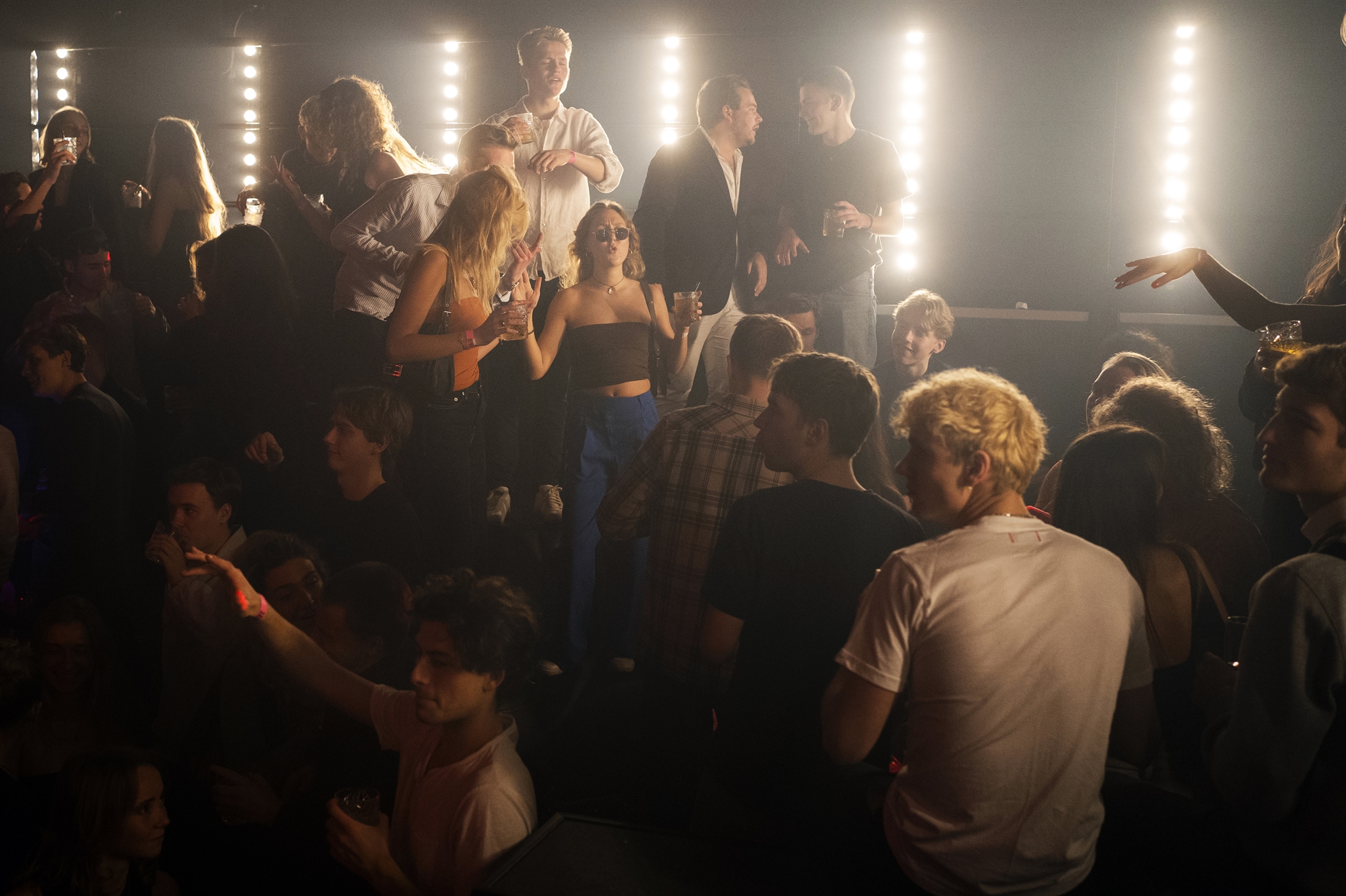 Η Δανία επιστρέφει στην προ COVID εποχή-1