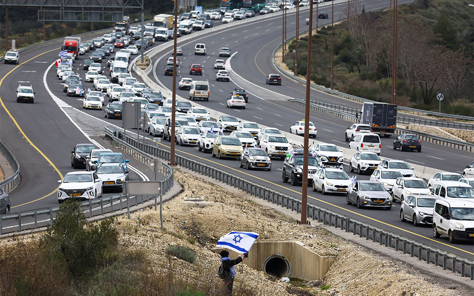 κορωνοϊός-ισραήλ-κονβόι-ελευθερία-561718456