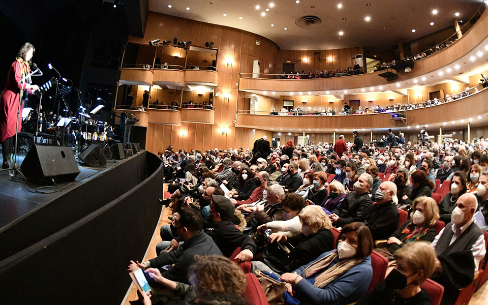 Συναυλία αφιερωμένη στον Διονύσιο Σολωμό και τον Γιάννη Μαρκόπουλο από το ΚΚΕ-2