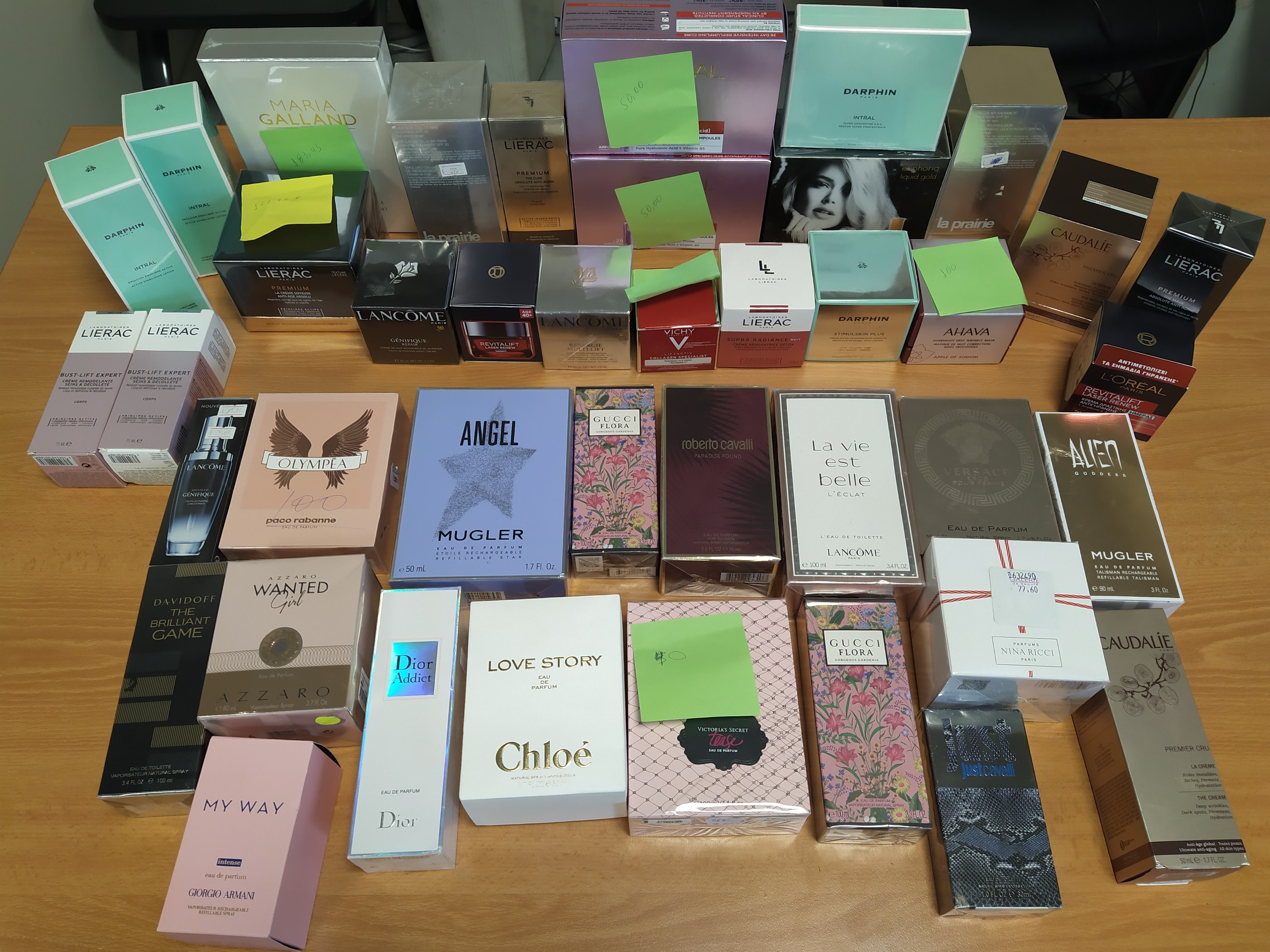 Εξαρθρώθηκε συμμορία με πέντε ανήλικους – Κατηγορούνται για 75 κλοπές στην Αττική (εικόνες)-1