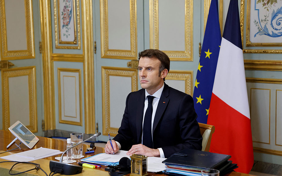 μακρόν-σε-πούτιν-να-τελειώσουν-άμεσα-561735616