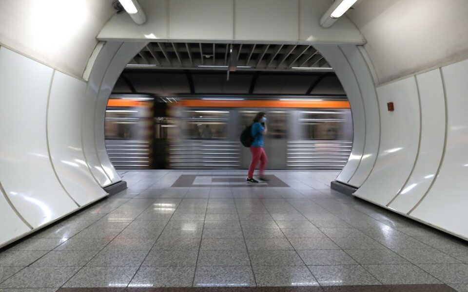 μετρό-εως-130-τη-νύχτα-τα-δρομολόγια-παρα-561723535