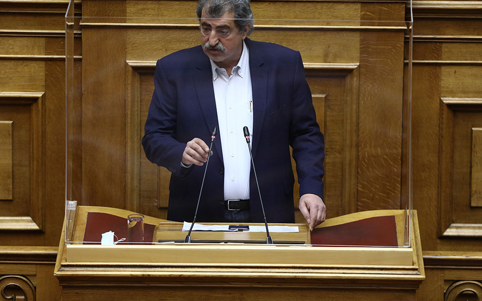 επίθεση-πολάκη-σε-θ-πλεύρη-και-κ-χατζη-561723784