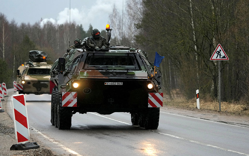 ρωσία-καμία-ρωσική-εισβολή-στην-ουκ-561724021