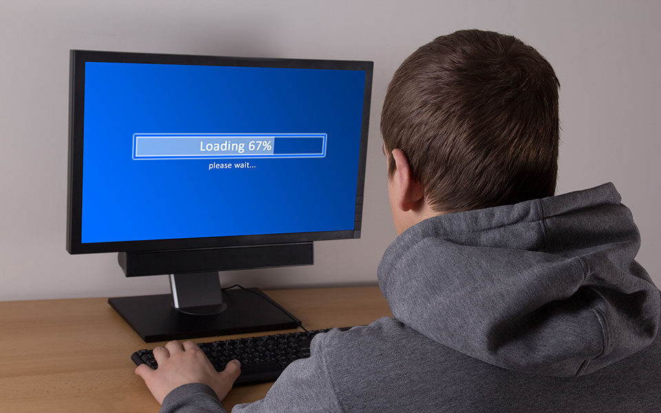 διαδίκτυο-οι-κίνδυνοι-που-κρύβει-ένα-like-561697597