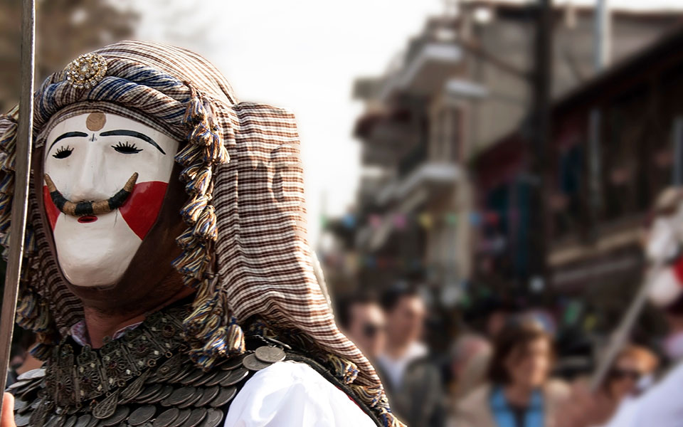 απόκριες-τα-έθιμα-και-τα-παραδοσιακά-φ-561721834