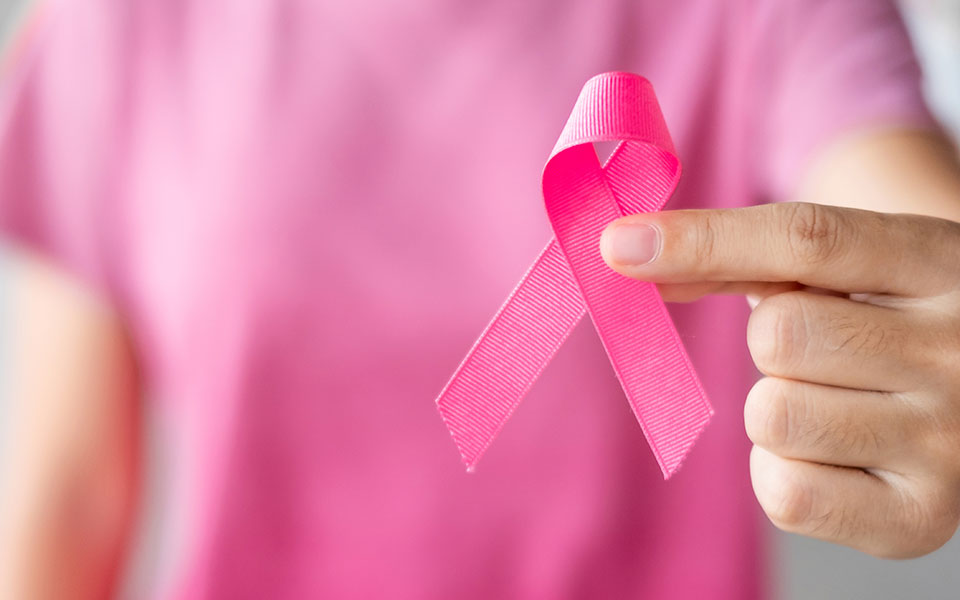 kαρκίνος-του-μαστού-και-βιταμίνη-d-561709339