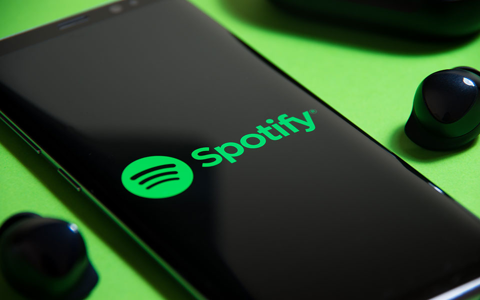 spotify-τι-σημαίνει-η-διαμαρτυρία-του-νιλ-γι-561698974