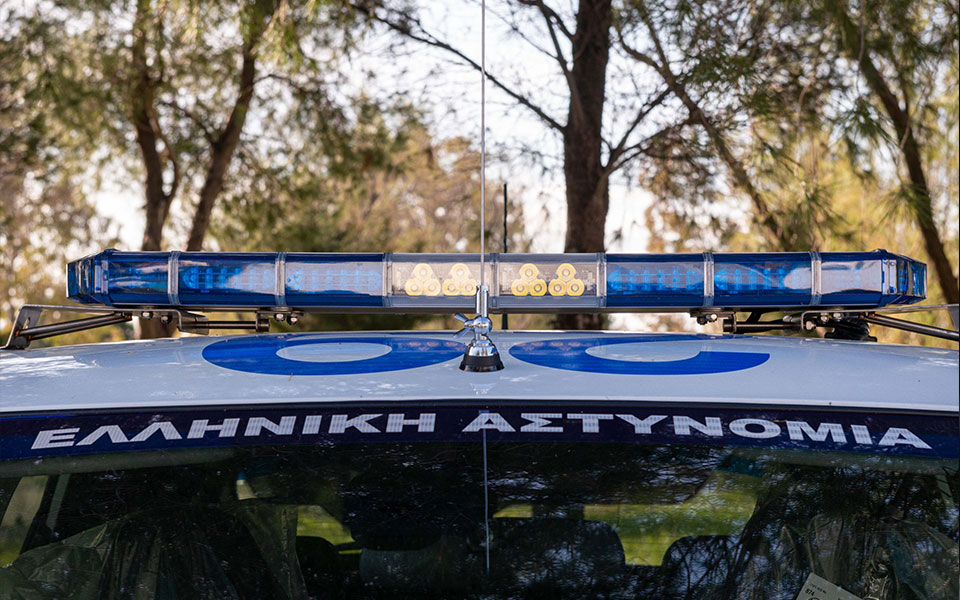 ναύπλιο-χειροπέδες-σε-48χρονο-για-ξυλοδ-561707371