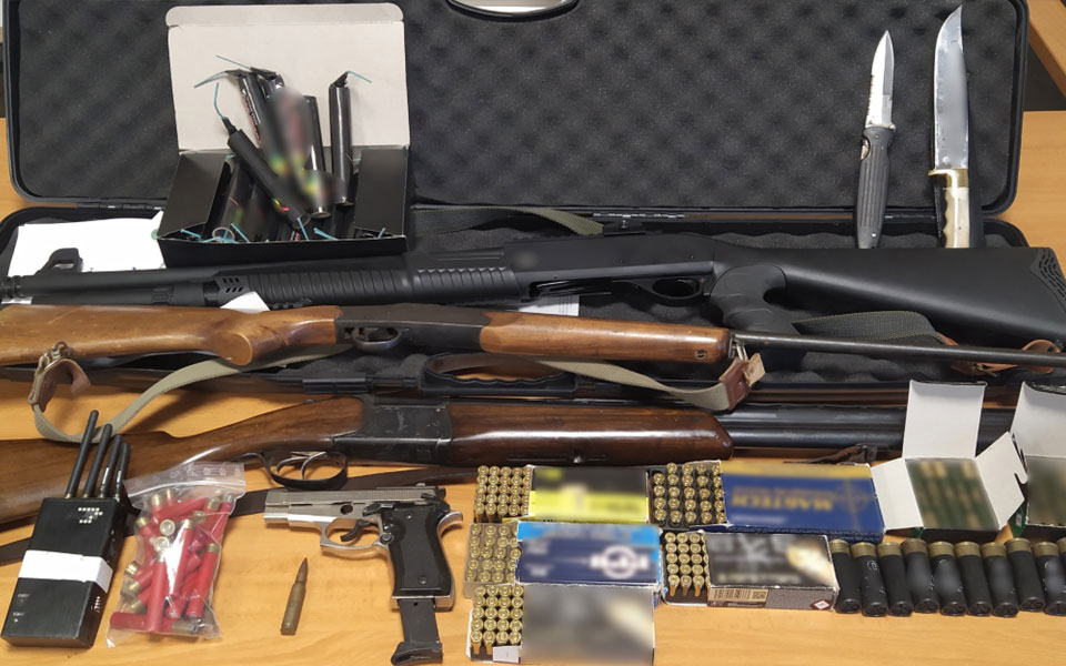 εξαρθρώθηκε-συμμορία-με-πέντε-ανήλικ-561701524