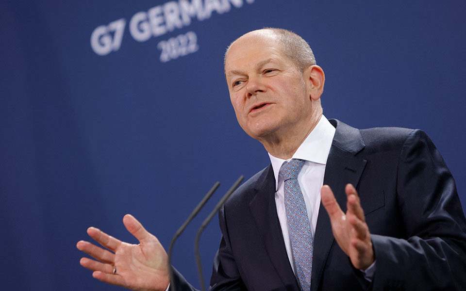 σολτς-ο-πόλεμος-απειλεί-και-πάλι-την-ευ-561728155