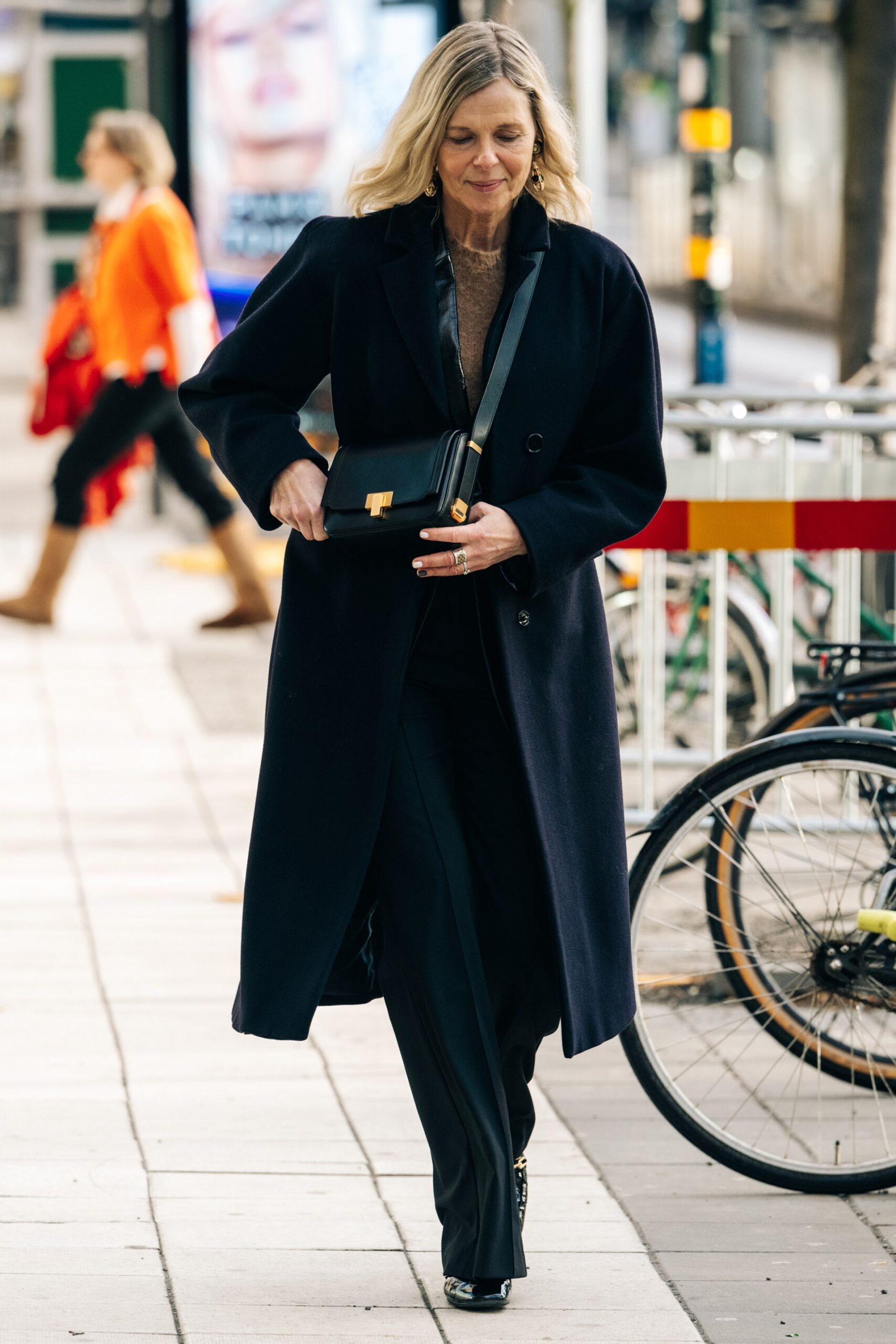 7 style hacks που ακολουθούν οι καλοντυμένες γυναίκες κάθε ηλικίας-1