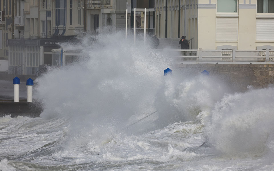 καταιγίδα-eunice-τουλάχιστον-14-νεκροί-στη-561728500
