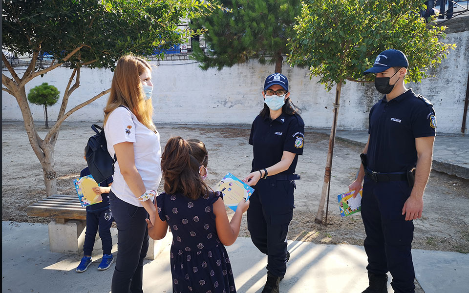 κρήτη-νέα-σύλληψη-γονέα-που-δεν-έστελν-561719665
