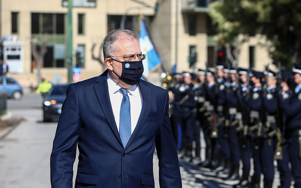 θεοδωρικάκος-σύνδεσμοι-χούλιγκαν-τέ-561728764