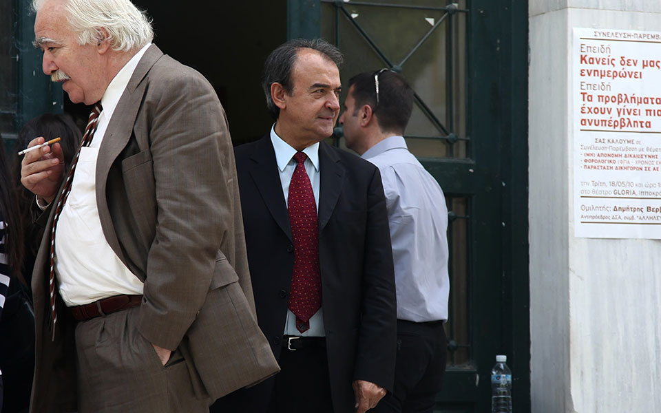 βαρουφάκης-για-τσοβόλα-θα-τον-θυμάμαι-561737083