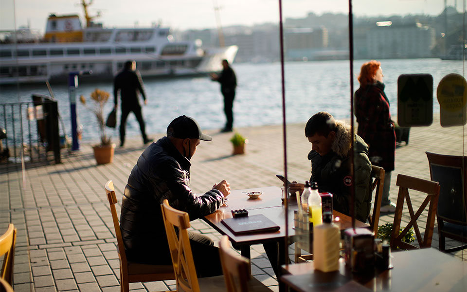 τουρκία-σε-τεντωμένο-σκοινί-η-οικονομ-561710221
