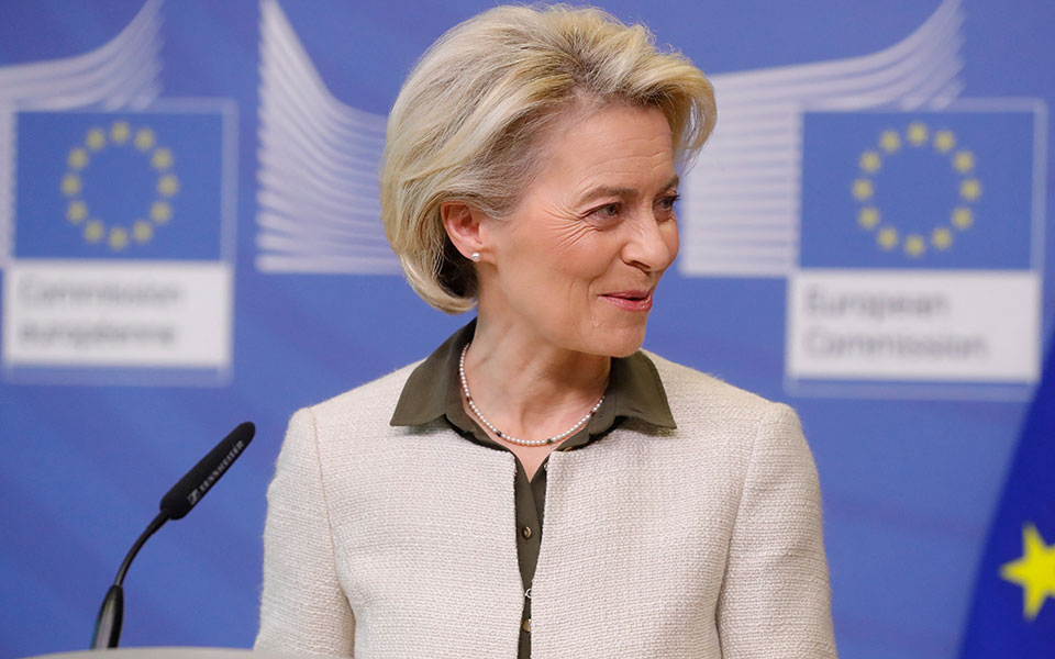 φον-ντερ-λάιεν-με-ένα-tweet-στα-ελληνικά-συ-561741205