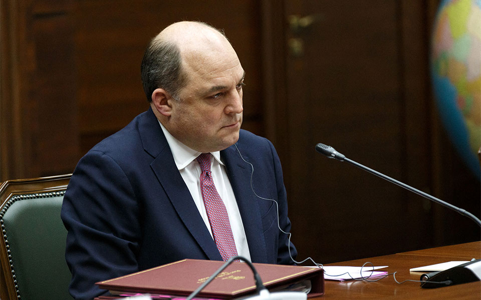 βρετανός-υπ-άμυνας-τι-σημαίνει-η-έκφρα-561737260