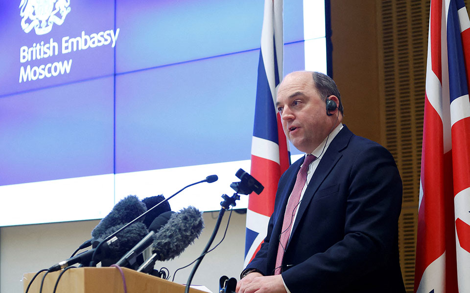 ουκρανία-ο-υπουργός-άμυνας-της-βρεταν-561717499