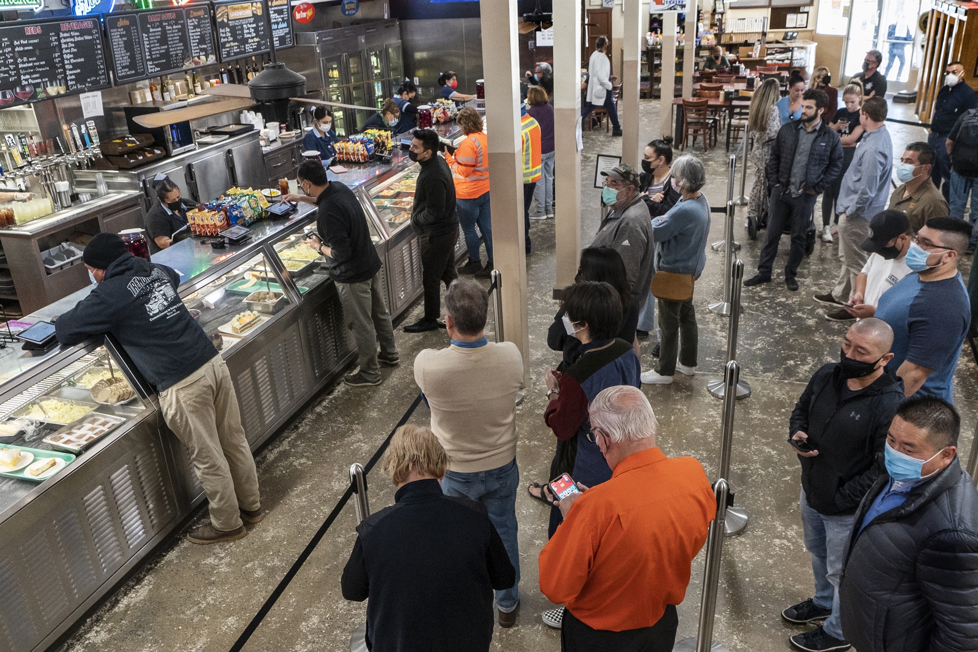 ηπα-κορωνοϊός-θέλουν-την-παράταση-μ-561743683