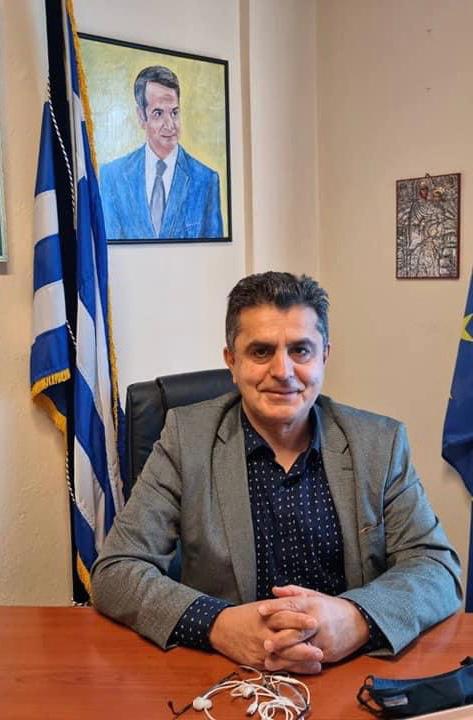 Φλούφληδες και αγιογράφοι-1