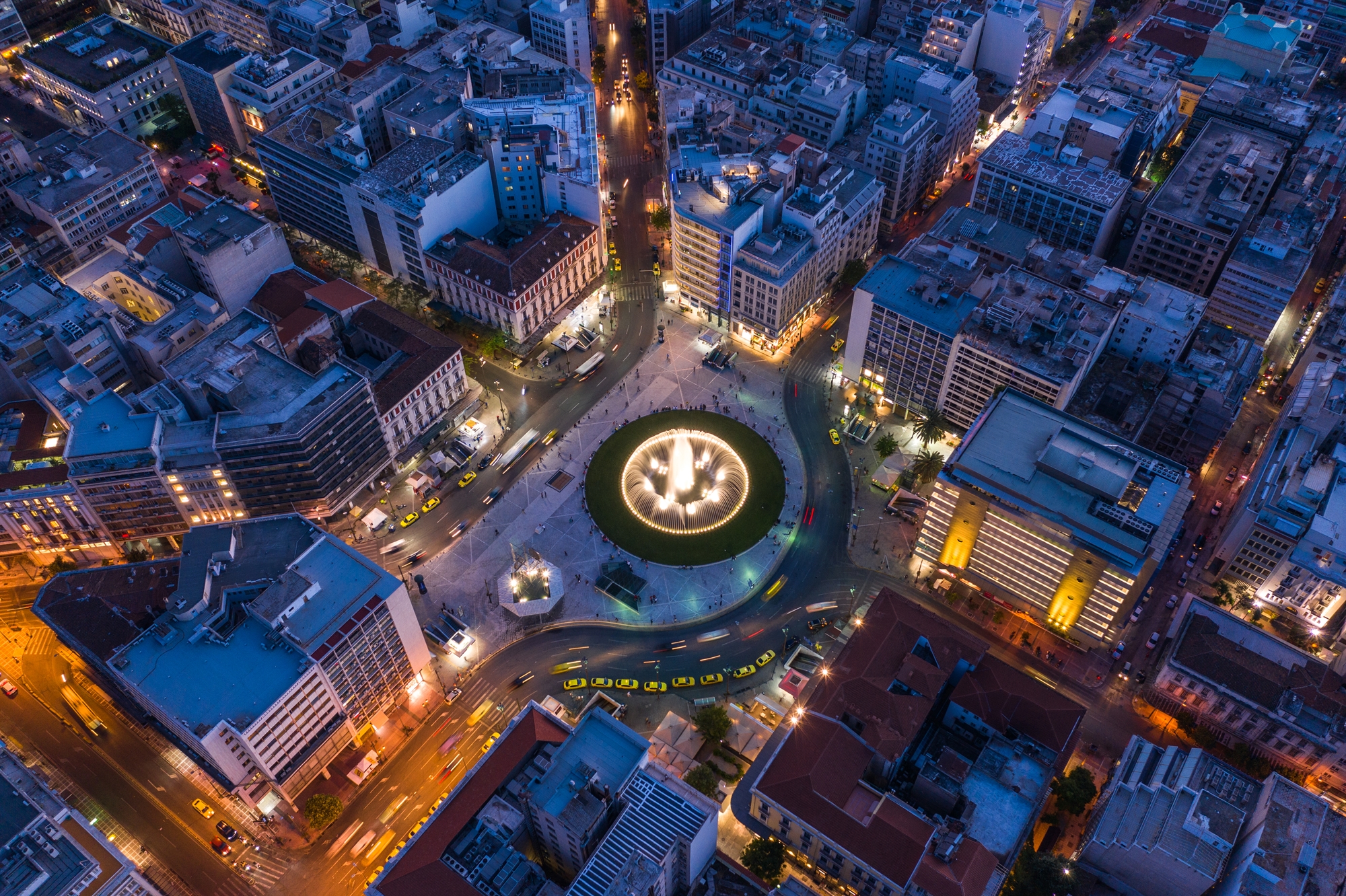 νέες-προκλήσεις-για-την-ελληνική-αγορ-561769603