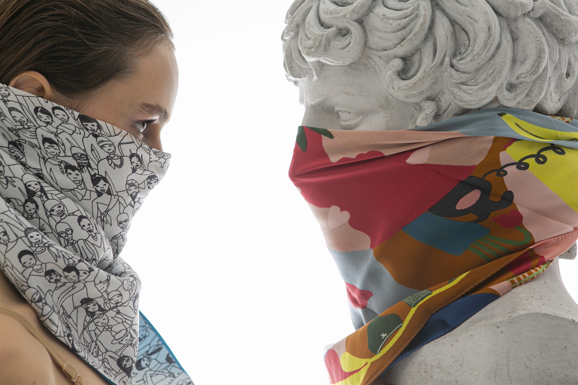 Mantility: αθηναϊκή πρεμιέρα για μια startup με μεταξωτά μαντίλια και διεθνείς βλέψεις-3