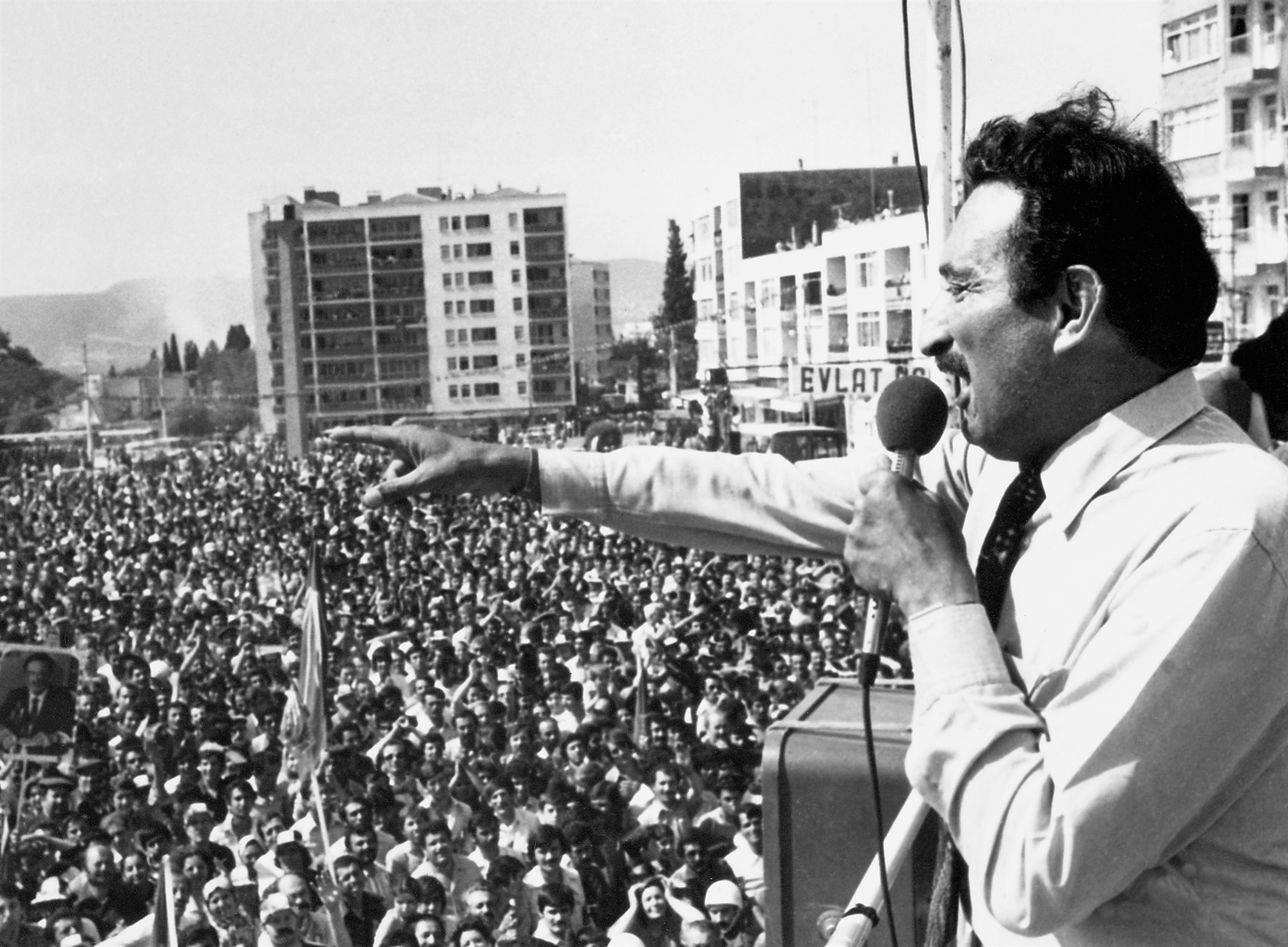 Η συνάντηση Καραμανλή – Ετσεβίτ-2