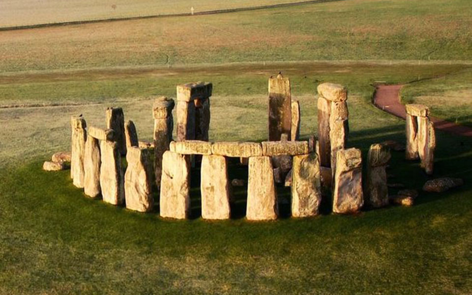 βρετανία-γενικό-λίφτινγκ-στο-μνημείο-561773851