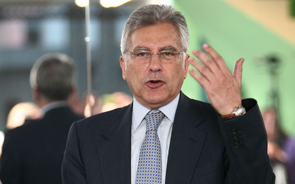 διεθνής-ομοσπονδία-ξιφασκίας-ο-μανώλ-561744919