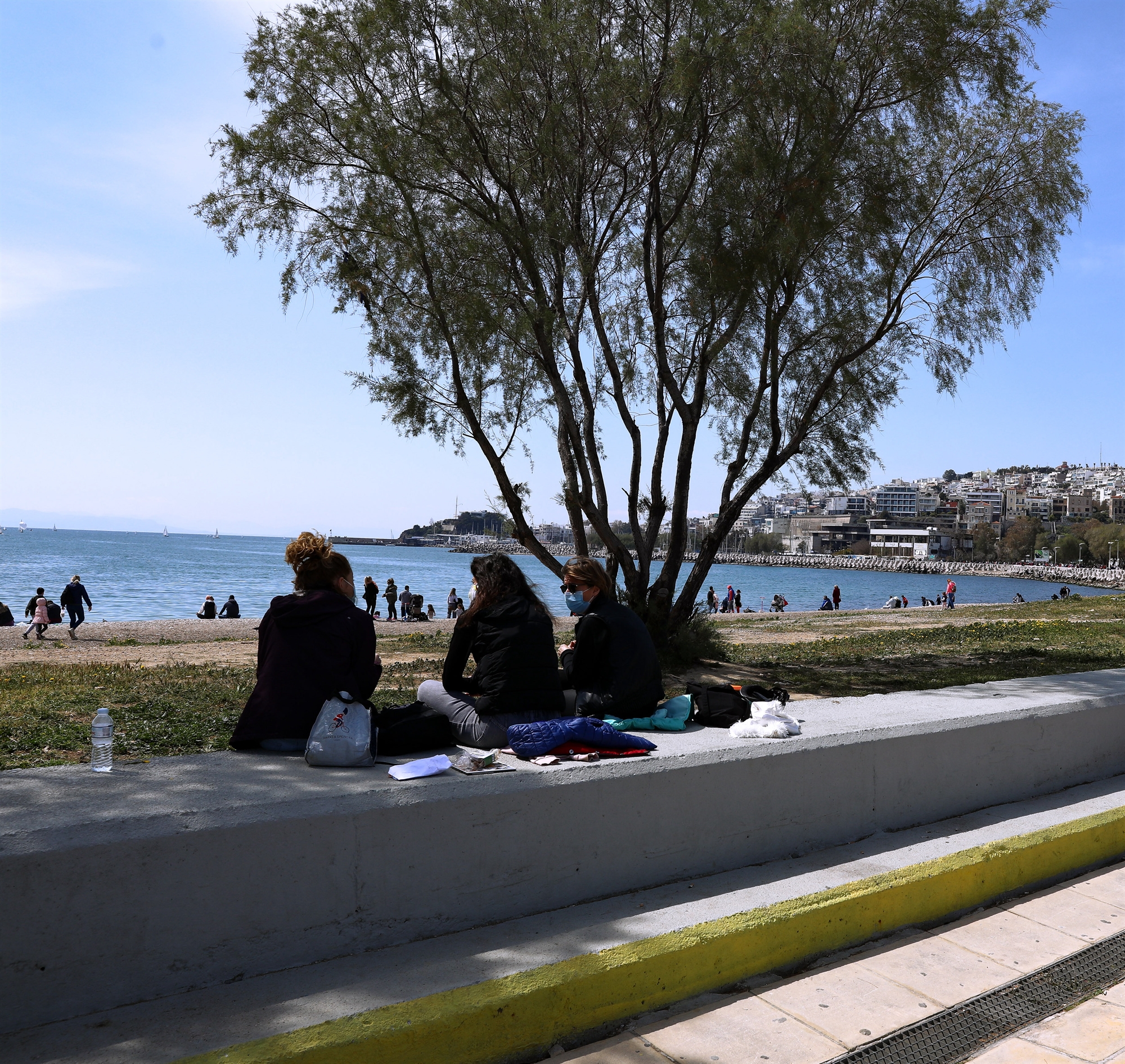 καιρός-με-ανοιξιάτικες-θερμοκρασίες-561778837