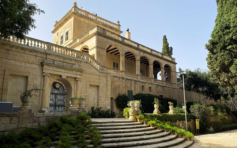 όχι-σε-διαβατήρια-μάλτας-για-ρώσους-561742360