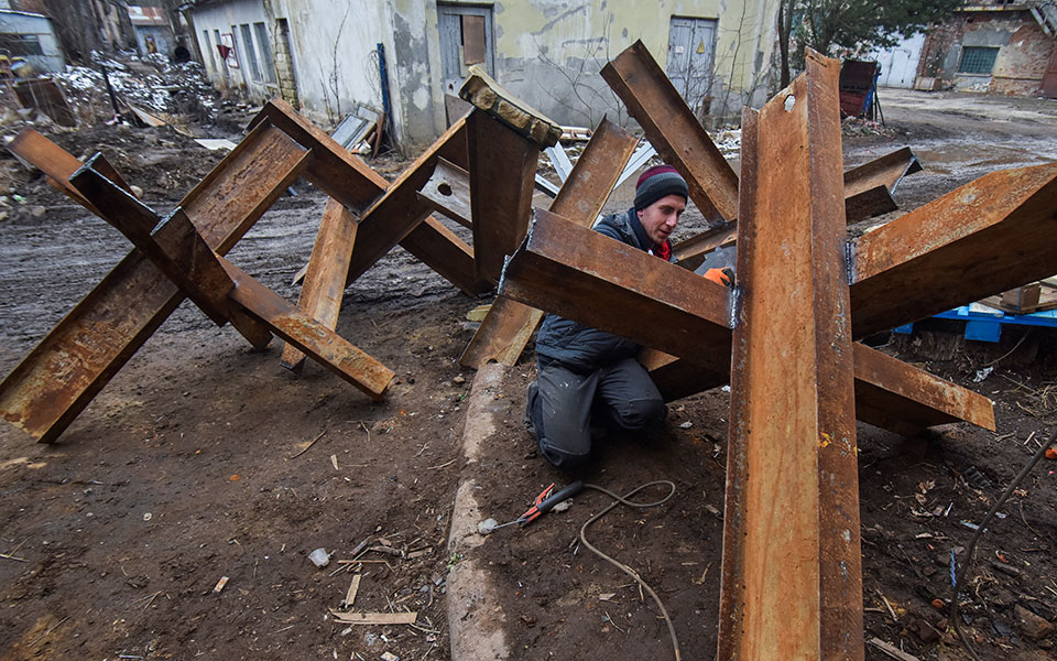 ελληνική-αυτοκινητοπομπή-θα-διανυκτ-561746608