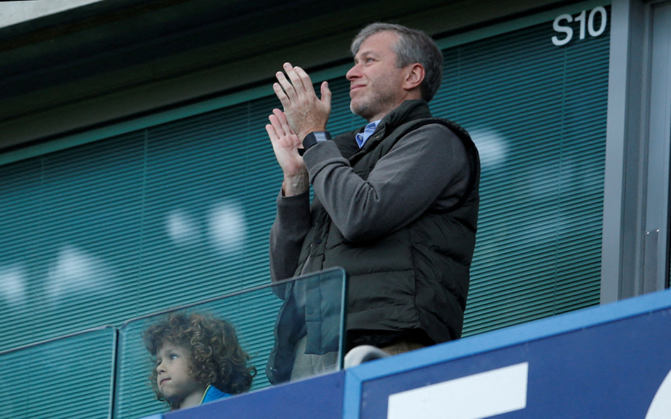 πόλεμος-στην-ουκρανία-και-ο-ρομάν-αμπρ-561755716