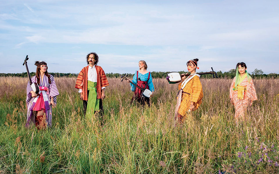 mitsune-μια-pop-βουτιά-στους-λαϊκούς-ήχους-της-ι-561744880